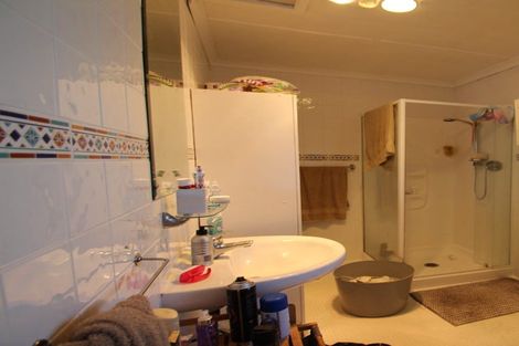 Photo of property in 4/17-19 Neal Avenue, Glenfield, Auckland, 0629