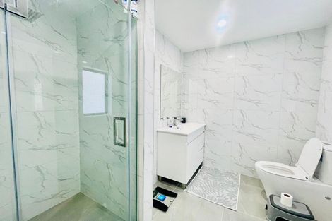 Photo of property in 52 Donegal Park Drive, Flat Bush, Auckland, 2019