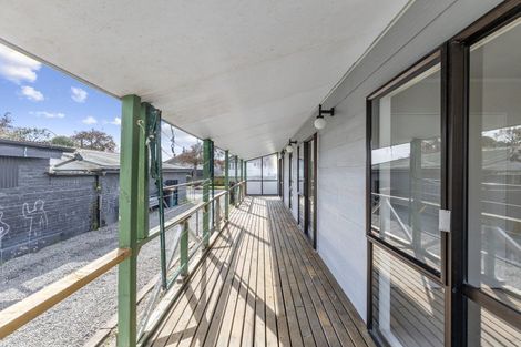 Photo of property in 4 Ngarimu Street, Roslyn, Palmerston North, 4414