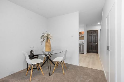 Photo of property in 2/30 Picton Avenue, Riccarton, Christchurch, 8011