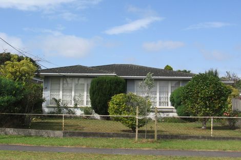 Photo of property in 12 Barbary Avenue, Kelston, Auckland, 0602