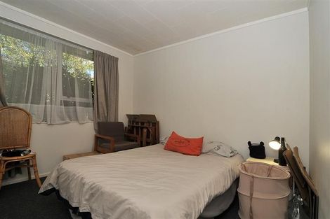 Photo of property in 8 Larchmont Grove, Totara Park, Upper Hutt, 5018