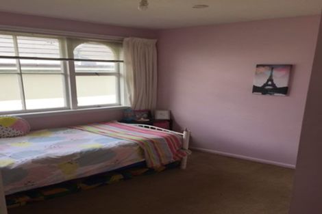 Photo of property in 12 Ladbrokes Place, Fendalton, Christchurch, 8052