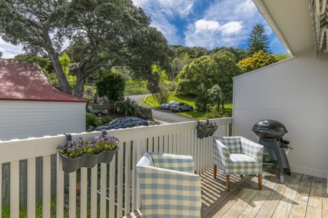 Photo of property in 4/66 Victoria Road, Devonport, Auckland, 0624