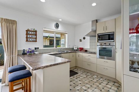 Photo of property in 61 Grosvenor Street, Cambridge, 3434