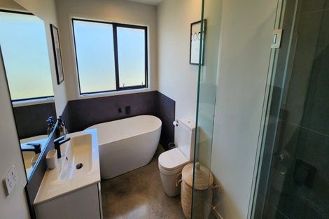 Photo of property in 28 Papawhero Drive, Bell Block, New Plymouth, 4312