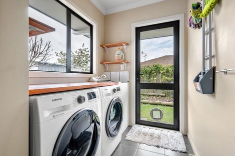 Photo of property in 1 Whitford Place, Rototuna North, Hamilton, 3210