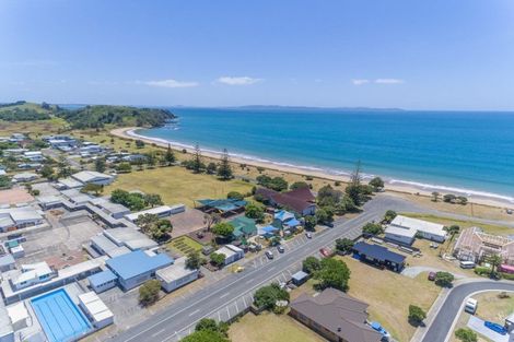 Photo of property in 10 Flame Tree Lane, Taipa, 0420