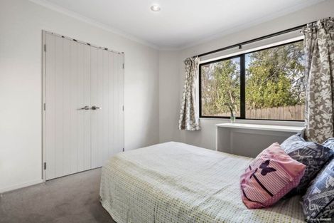 Photo of property in 60a Vincent Street, Howick, Auckland, 2014