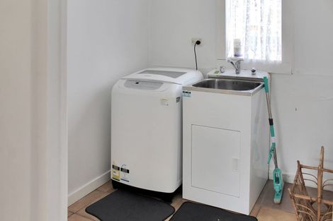 Photo of property in 732 Tremaine Avenue, Palmerston North, 4414