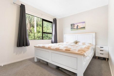 Photo of property in 2/12 Benchmark Drive, Massey, Auckland, 0614