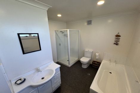Photo of property in 37a Mana Street, Vogeltown, Wellington, 6021