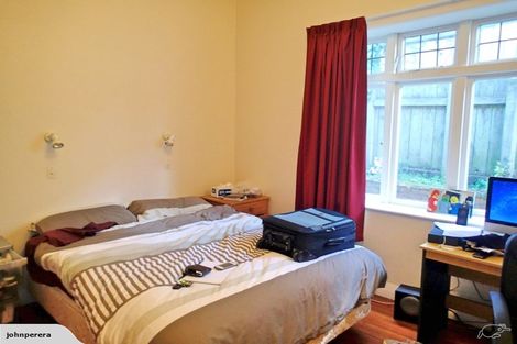 Photo of property in 1/17 Clifton Terrace, Kelburn, Wellington, 6012