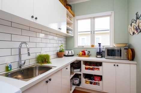 Photo of property in 405 Pepper Street, Saint Leonards, Hastings, 4120