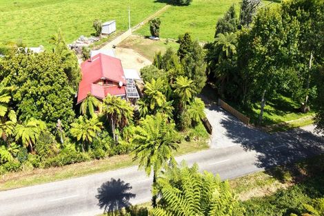 Photo of property in 240 Arapito Road, Karamea, 7893