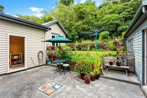 Photo of property in 72 Heretaunga Square, Silverstream, Upper Hutt, 5019