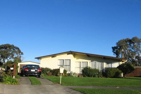 Photo of property in 30 Dunk Place, Milson, Palmerston North, 4414