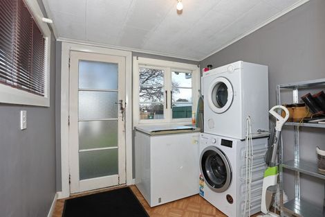 Photo of property in 35 Cuba Street, Marton, 4710