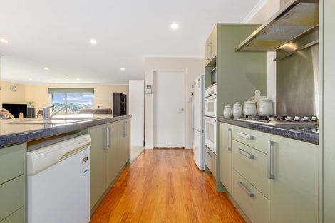 Photo of property in 34 Aotea Drive, Aotea, Porirua, 5024