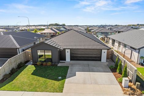 Photo of property in 3 Woodford Avenue, Woodend, 7610