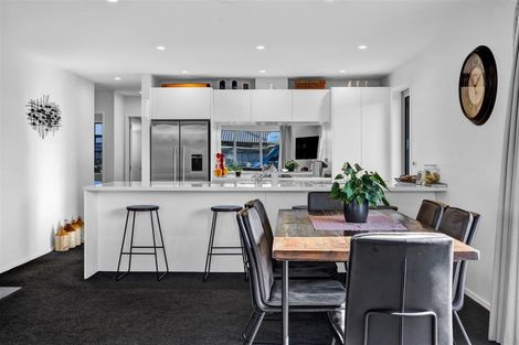 Photo of property in 15 Keene Drive, Bell Block, New Plymouth, 4312