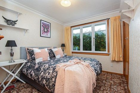 Photo of property in 33 Brockville Road, Glenross, Dunedin, 9011