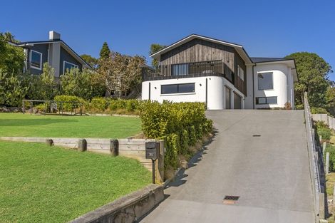 Photo of property in 71 Pah Road, Cockle Bay, Auckland, 2014