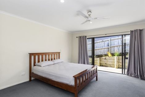 Photo of property in 79 Waterside Drive, Pyes Pa, Tauranga, 3112