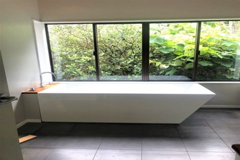 Photo of property in 120 Caton Road, Waitakere, Henderson, 0782