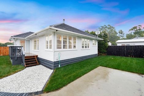 Photo of property in 9c Edwards Avenue, Henderson, Auckland, 0610
