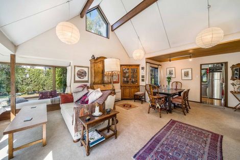 Photo of property in 11 Dunrobin Place, Avonhead, Christchurch, 8042