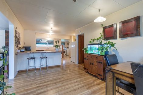 Photo of property in 20 Russell Street, Otane, 4202