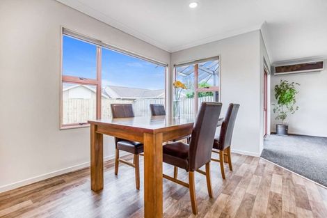 Photo of property in 13 Brookesmith Drive, Waiuku, 2123