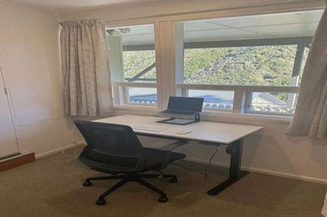 Photo of property in 7 Amos Way, Kingston, Wellington, 6021