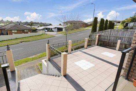 Photo of property in 79 Waterside Drive, Pyes Pa, Tauranga, 3112