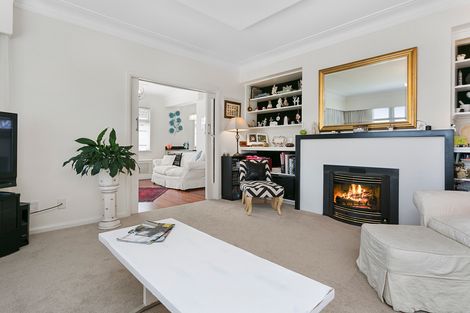 Photo of property in 168 Victoria Street, Cambridge, 3434