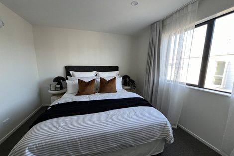 Photo of property in 361 Glengarry Road, Glen Eden, Auckland, 0602