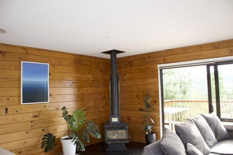 Photo of property in 47 Stillwater Crescent, Stillwater, Silverdale, 0993