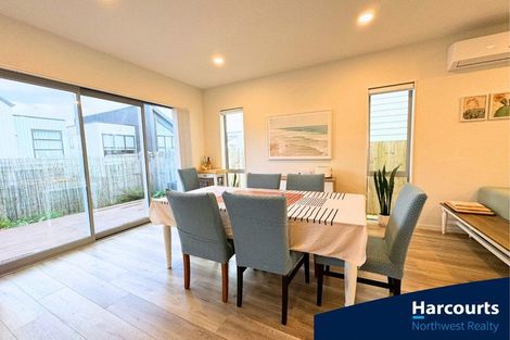 Photo of property in 13 Houhora Street, Westgate, Auckland, 0814