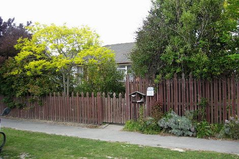 Photo of property in 1 Grosvenor Street, Redwood, Christchurch, 8051