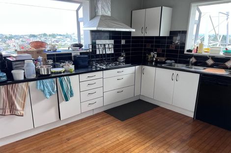 Photo of property in 37 Ellis Avenue, Mount Roskill, Auckland, 1041