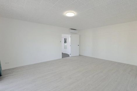 Photo of property in 96 Cardiff Road, Pakuranga, Auckland, 2010