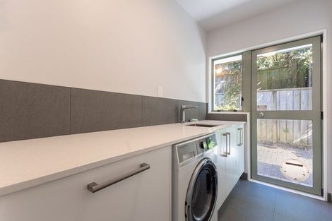 Photo of property in 2/268 Rosetta Road, Raumati Beach, Paraparaumu, 5032