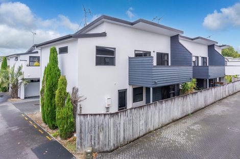 Photo of property in 56f Willoughby Street, Whitiora, Hamilton, 3200