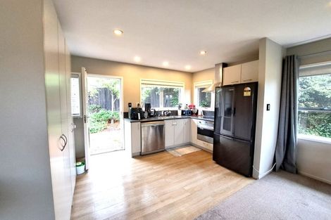 Photo of property in 1/17 Park Road, Birkenhead, Auckland, 0626