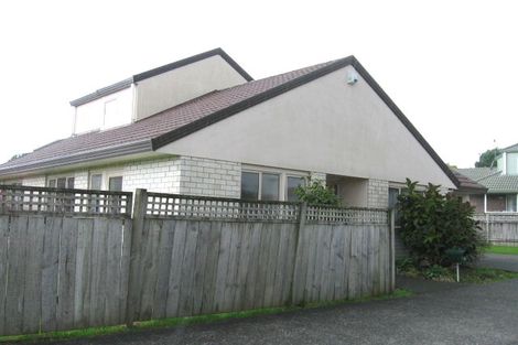 Photo of property in 27 Central Park Drive, Te Atatu South, Auckland, 0610