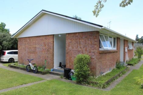 Photo of property in 11 Parekarangi Grove, Turangi, 3334