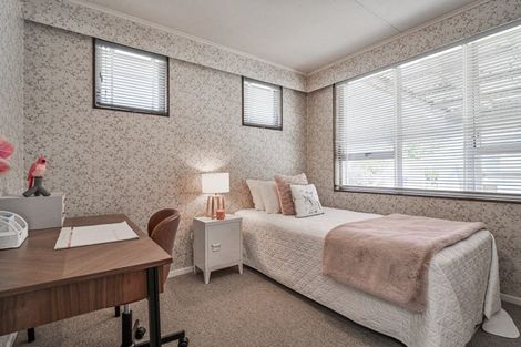 Photo of property in 15 Flaxmere Avenue, Flaxmere, Hastings, 4120