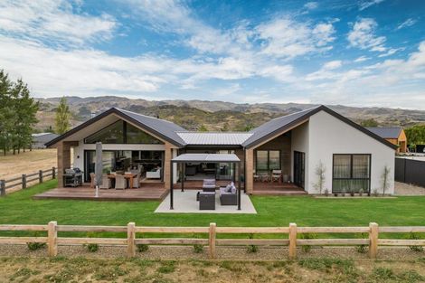 Photo of property in 5d Wakefield Lane, Mount Pisa, Cromwell, 9383