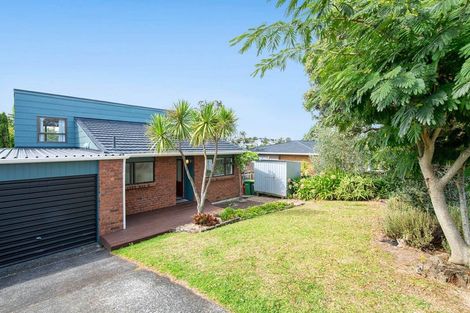 Photo of property in 1/4 Eastwood Rise, Browns Bay, Auckland, 0630